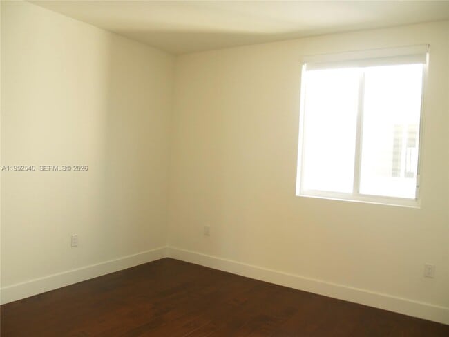 Building Photo - 10053 NW 76th Terrace