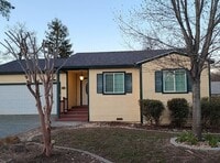 Building Photo - Cozy home in Shasta Lake