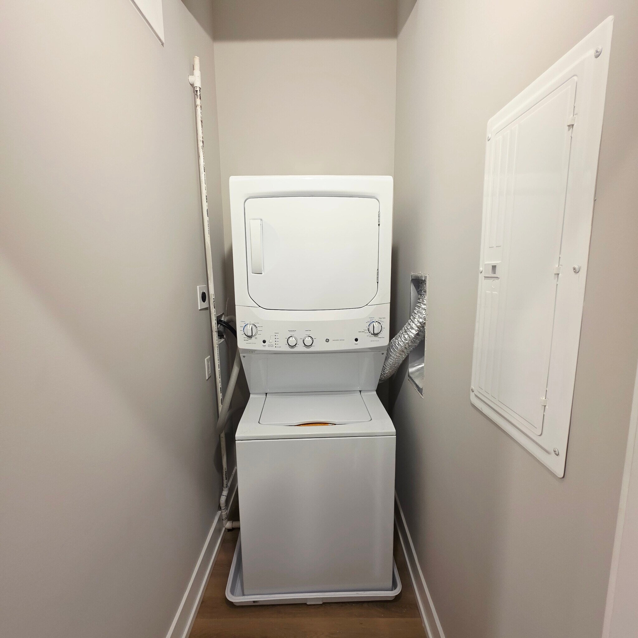 Building Photo - 714 Chestnut St