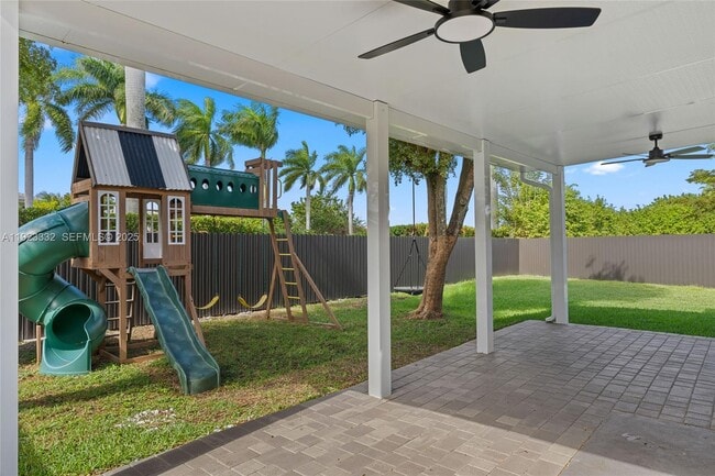 Building Photo - 396 NE 33rd Terrace