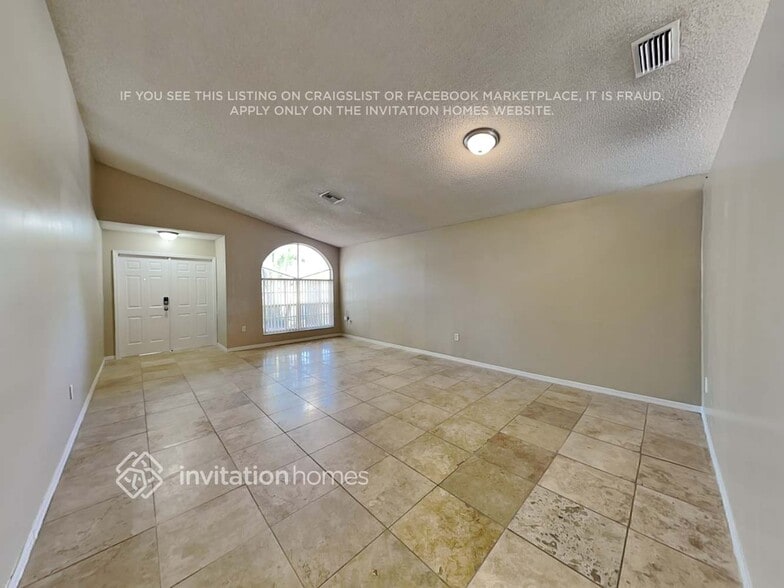 Building Photo - 3400 NW 78th Ave