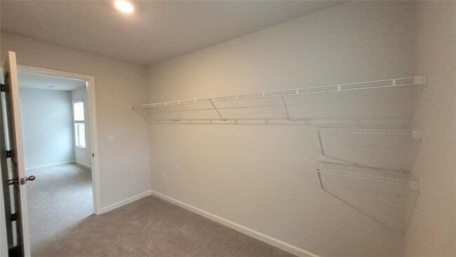 Building Photo - 249 Etowah Pkwy