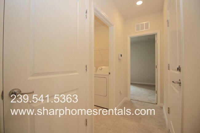 Building Photo - 16008 Beachberry Dr