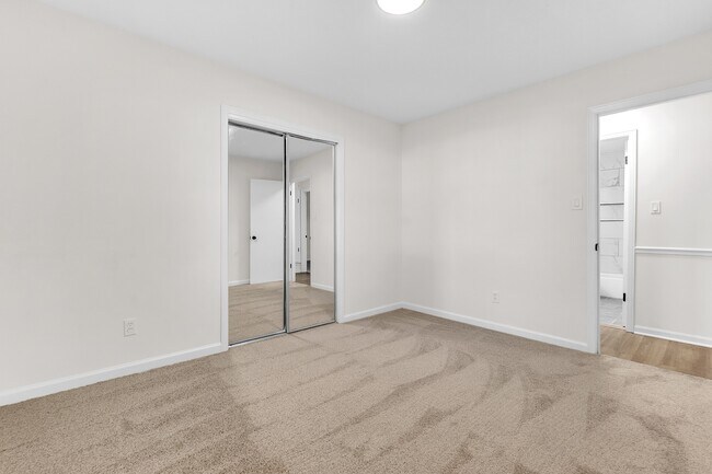 Building Photo - 8493 Cedarbrush Dr