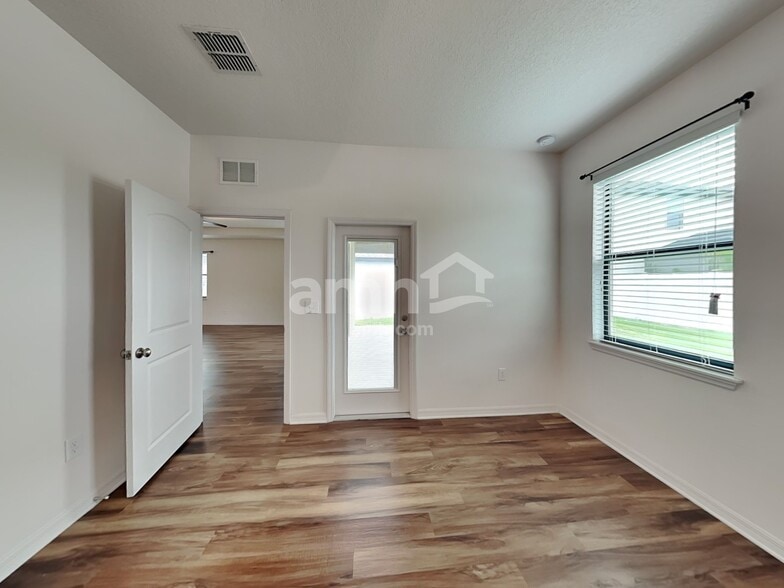 Building Photo - 11604 Winterset Cove Drive