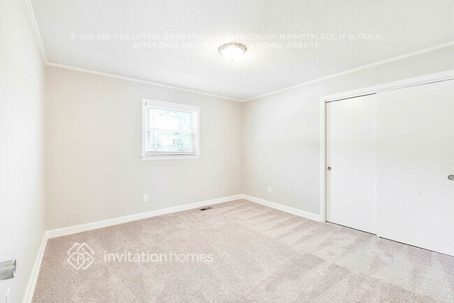 Building Photo - 2134 Hopedale St
