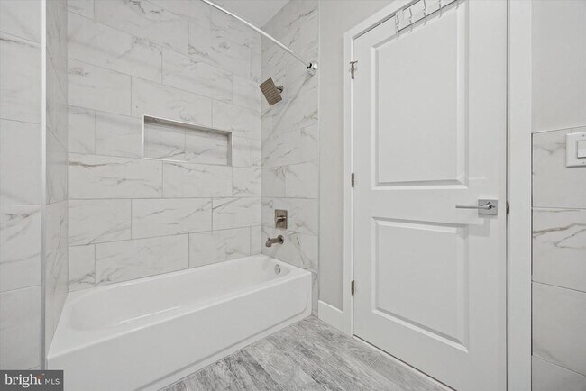 Building Photo - 2222 Wharton St