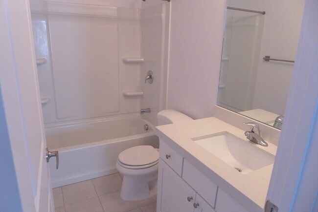 Building Photo - 1779 W Dalmeny Way