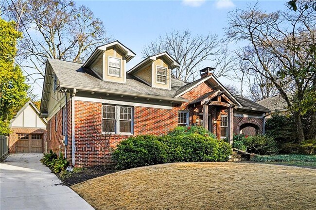 Building Photo - 39 Alden Ave NW