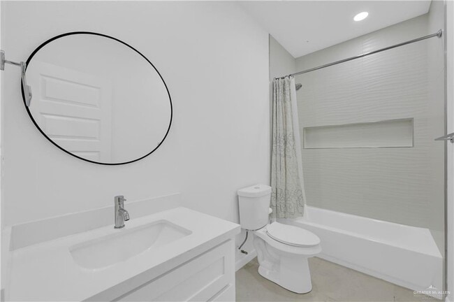 Building Photo - 23 N 28th St