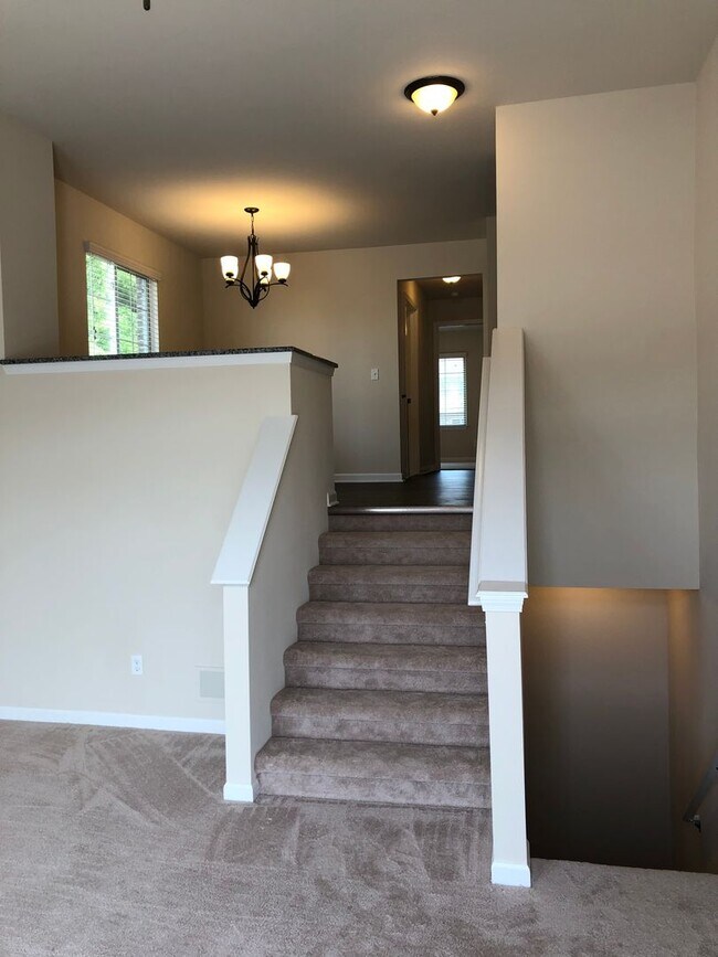 Building Photo - The Manhattan