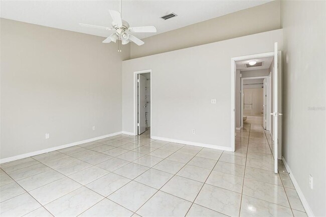 Building Photo - 10105 Sea spray Pl