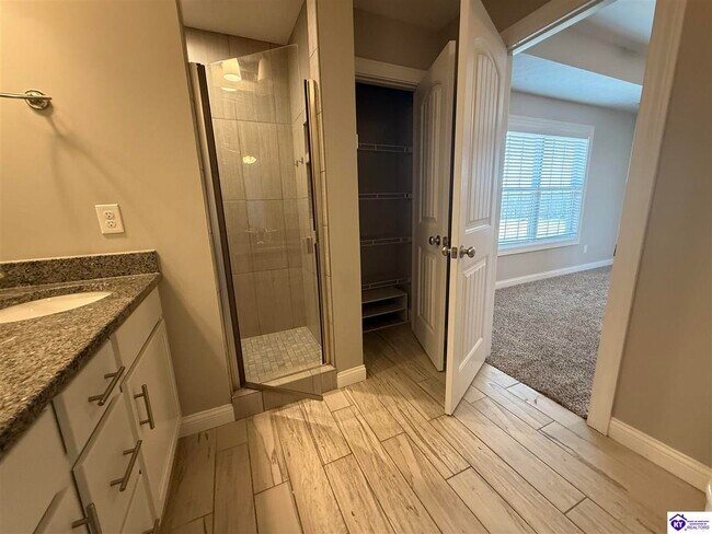 Building Photo - 112 McClendon Hills Ln