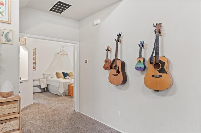 Building Photo - 5516 Pinery Dr