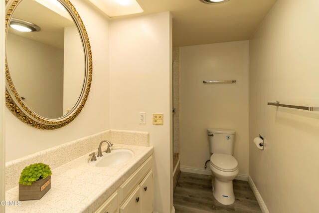 Building Photo - 630 W Huntington Dr