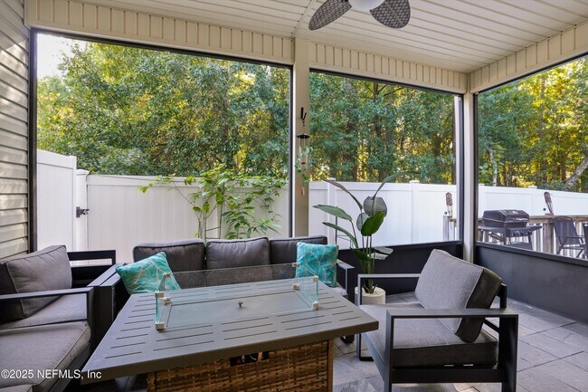 Building Photo - 11520 Dunforth Cove Dr