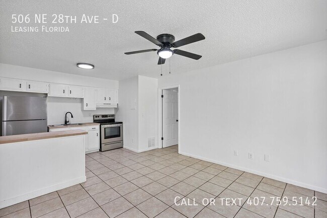 Building Photo - 506 NE 28th Ave