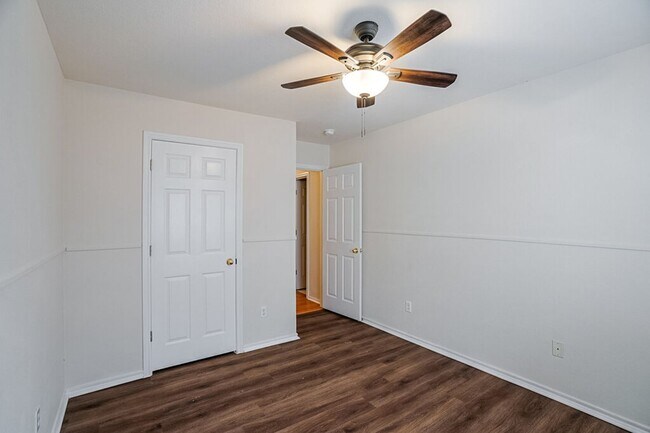 Building Photo - 4439 Hunters Lodge Dr
