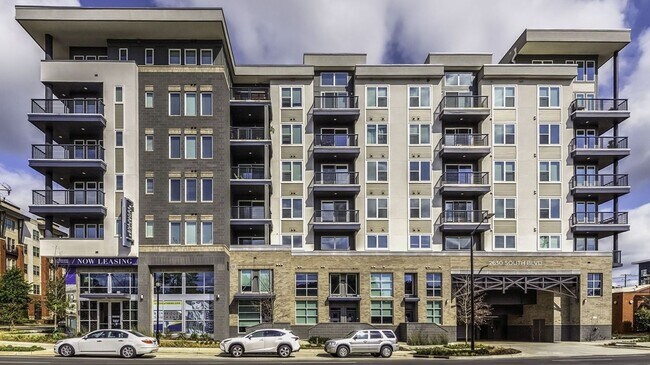 Building Photo - 2630 South Blvd