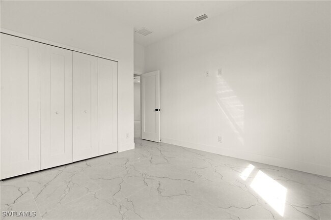 Building Photo - 2611 45th St W
