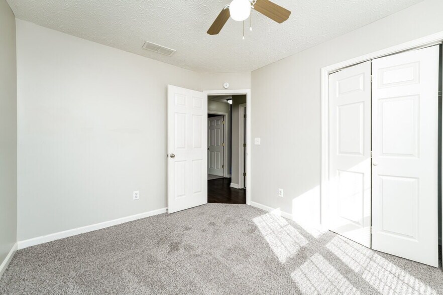 Building Photo - 3808 Summer Leigh Ct