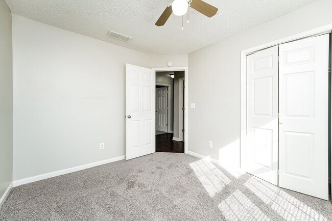 Building Photo - 3808 Summer Leigh Ct