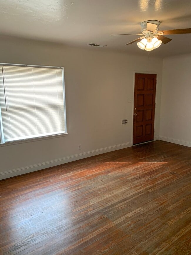 Primary Photo - 2 Bedroom 1 Bath