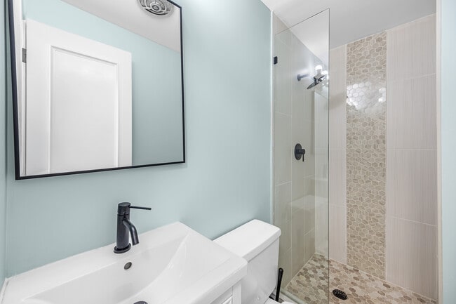 Building Photo - Ward Road SFH