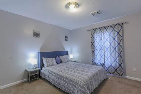 Building Photo - 1019 Cricket Ln