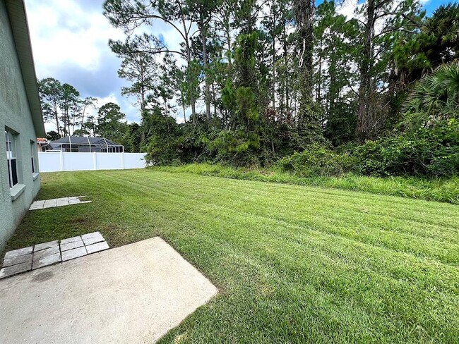 Building Photo - 113 Eastwood Dr