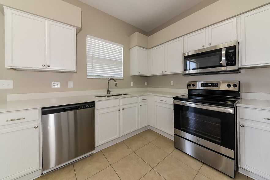 Building Photo - 12026 Bridge Point Ln