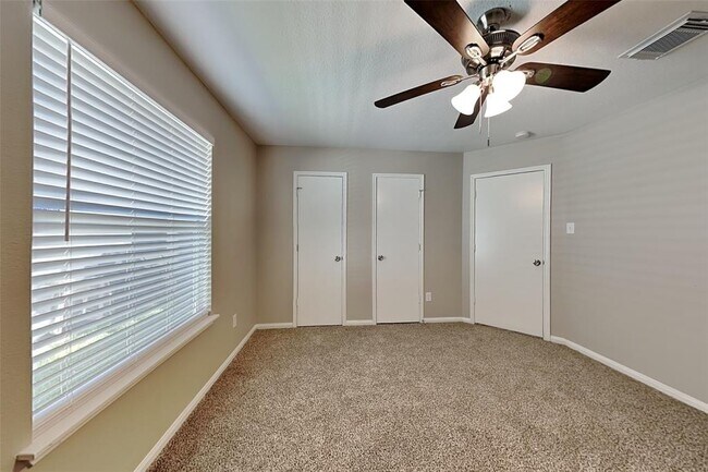 Building Photo - 7826 Spring Fern Ln