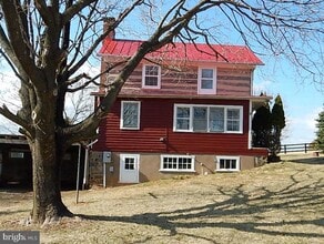 Building Photo - 39038 Rickard Rd