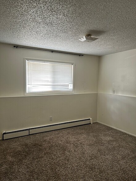 Building Photo - 509 Mountain View Pl