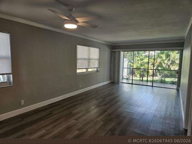 Building Photo - 2801 NE 33rd Ct