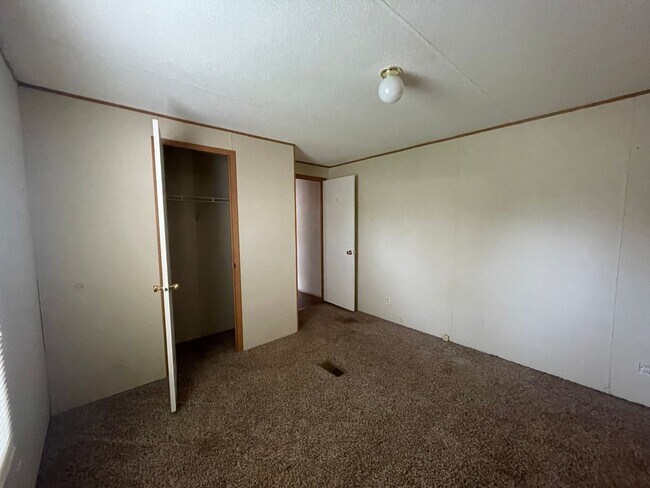 Building Photo - 3602 Wellington Ln