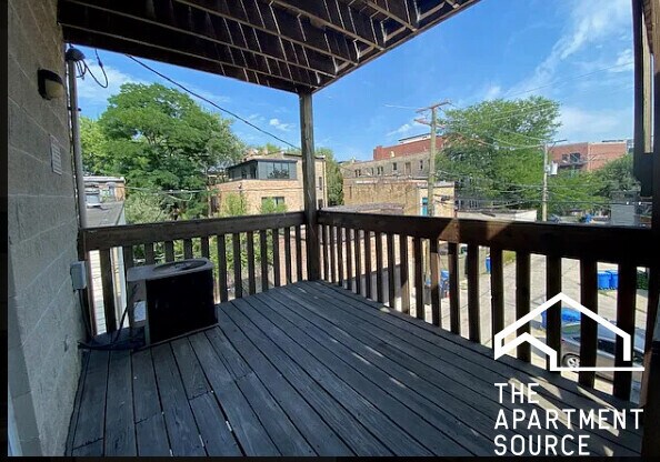 Building Photo - 1351 N Wolcott Ave