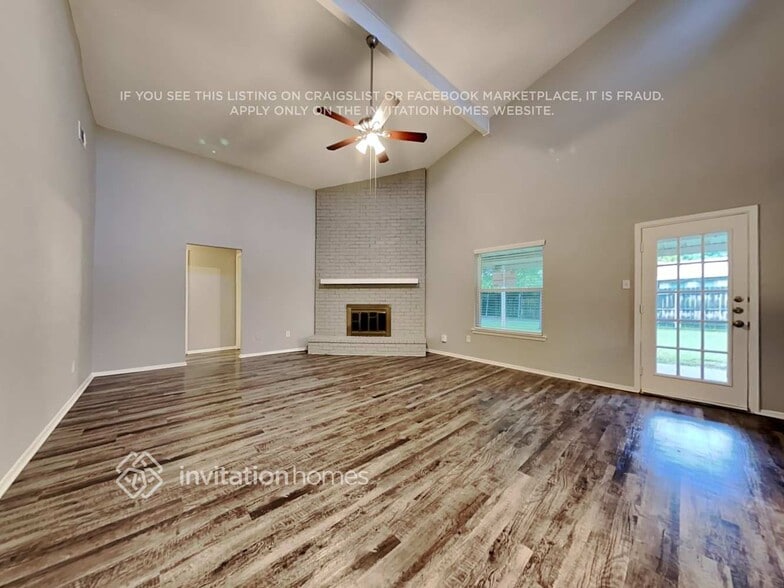 Building Photo - 5668 Jamaica Cir