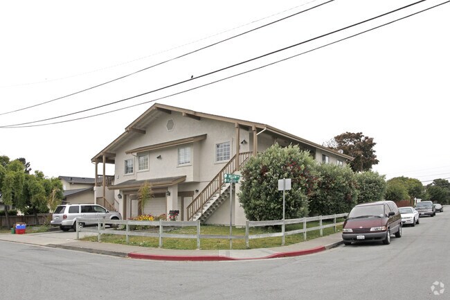Primary Photo - 475-481 Willow Ave