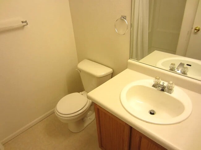 Building Photo - 5671 Ansel Dr