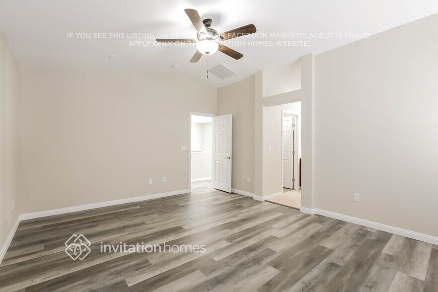 Building Photo - 5326 Coral Ribbon Ave