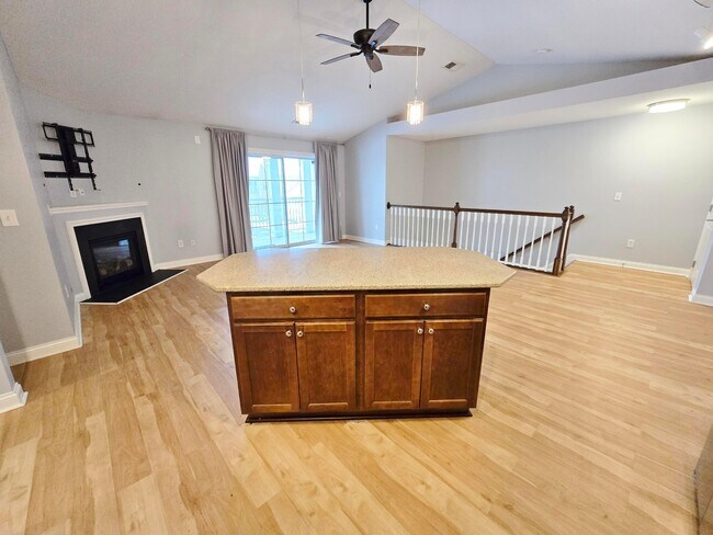 Building Photo - 4201 Bradhurst Dr