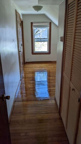 Building Photo - 11 Falmouth St