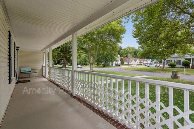 Building Photo - 1012 Austenwood Ct
