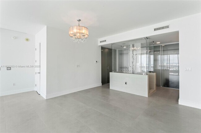 Building Photo - 1040 Biscayne Blvd