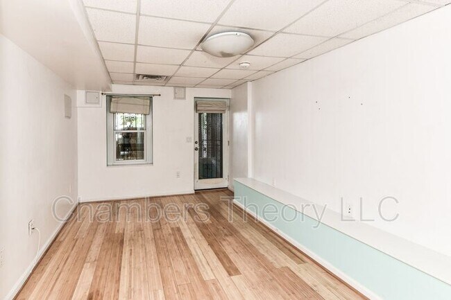 Building Photo - 1750 T St NW