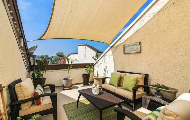 Rooftop private patio (furniture for sizing - 6111 Rancho Mission Rd