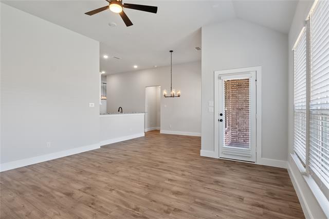 Building Photo - 6205 Tahoe Winds Dr