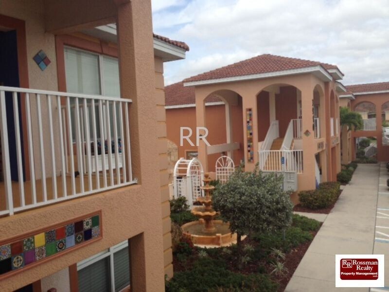 Building Photo - Santa Barbara Villas