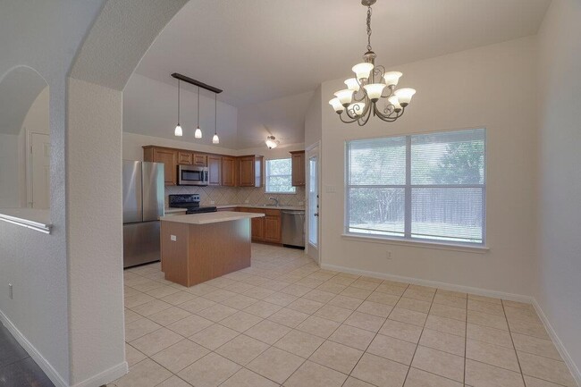 Building Photo - 311 Gainer Dr